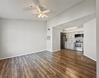 2213 Grand Cayman Court - Photo Thumbnail 2