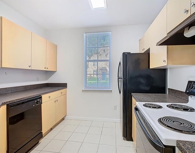 720 Siena Palm Drive - Photo Thumbnail 9