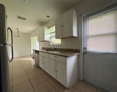142 Montana Avenue - Photo Thumbnail 9