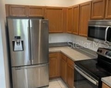 3006 Thornton Drive - Photo Thumbnail 4