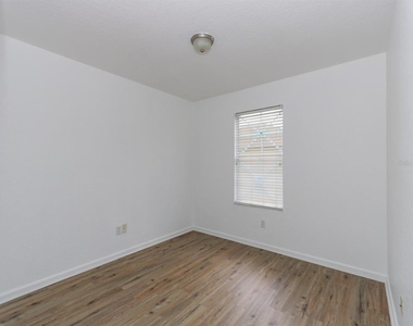 3006 Thornton Drive - Photo Thumbnail 23