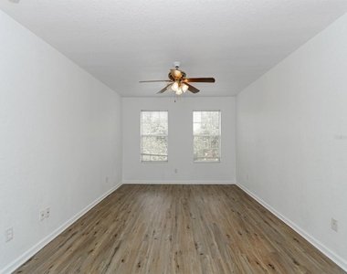 3006 Thornton Drive - Photo Thumbnail 17