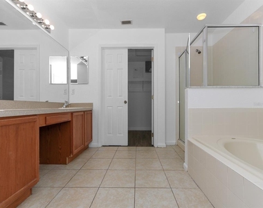 3006 Thornton Drive - Photo Thumbnail 19