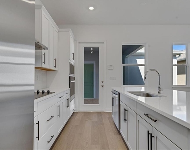 10017 Peebles Street - Photo Thumbnail 2