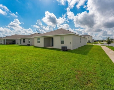 646 Duke Drive - Photo Thumbnail 6