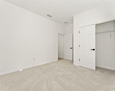 646 Duke Drive - Photo Thumbnail 20