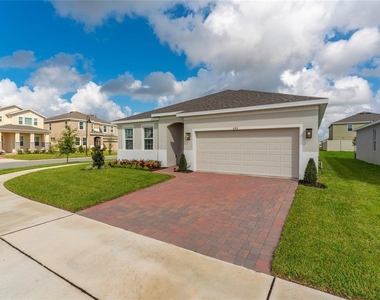 646 Duke Drive - Photo Thumbnail 1