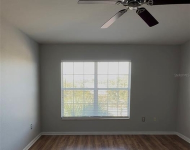 3351 Whitestone Circle - Photo Thumbnail 12