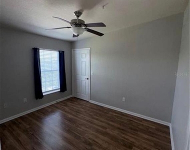 3351 Whitestone Circle - Photo Thumbnail 11
