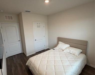 1241 Balsam Drive - Photo Thumbnail 30