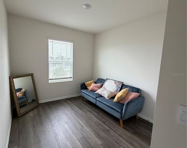 1241 Balsam Drive - Photo Thumbnail 31