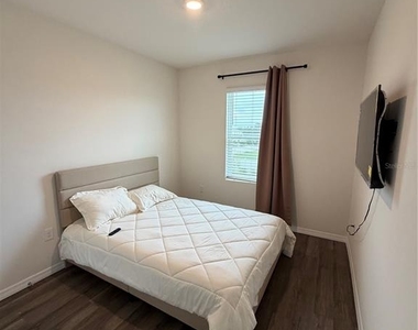 1241 Balsam Drive - Photo Thumbnail 29