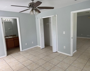 812 Hamster Place - Photo Thumbnail 9