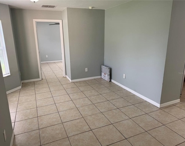 812 Hamster Place - Photo Thumbnail 1