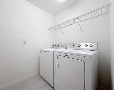 223 Summerlin Loop - Photo Thumbnail 15