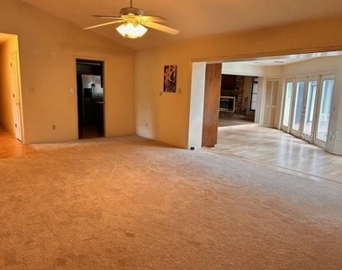 8531 Tulip Court - Photo Thumbnail 5