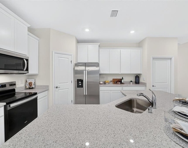 4712 Nw 39th Street Road - Photo Thumbnail 21