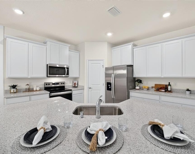4712 Nw 39th Street Road - Photo Thumbnail 23
