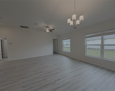 384 Marion Oaks Manor - Photo Thumbnail 4