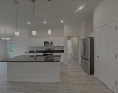 384 Marion Oaks Manor - Photo Thumbnail 6