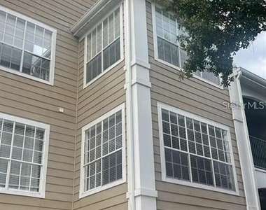 13025 Mulberry Park Drive - Photo Thumbnail 13
