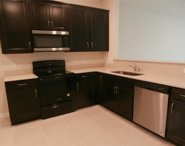 3527 Plainview Drive - Photo Thumbnail 1