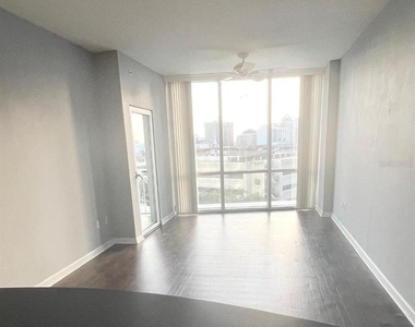 322 E Central Boulevard - Photo Thumbnail 14