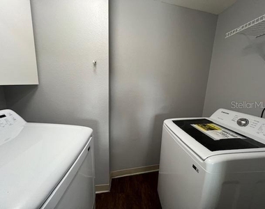 322 E Central Boulevard - Photo Thumbnail 16