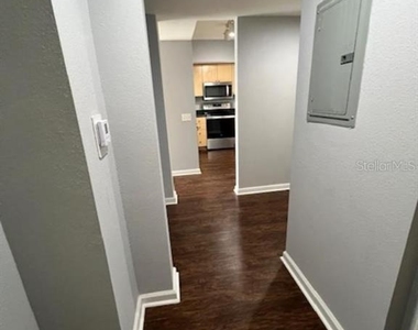 322 E Central Boulevard - Photo Thumbnail 25