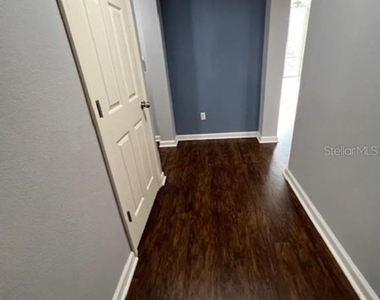 322 E Central Boulevard - Photo Thumbnail 18