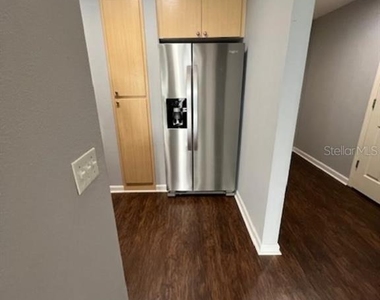 322 E Central Boulevard - Photo Thumbnail 12