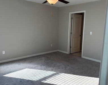 15713 Fort Island Place - Photo Thumbnail 11