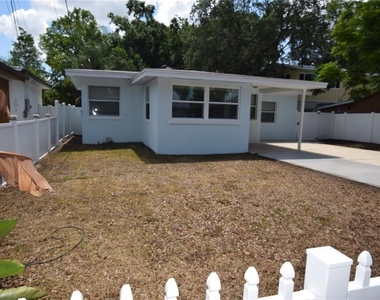 2212 Hoffner Avenue - Photo Thumbnail 1