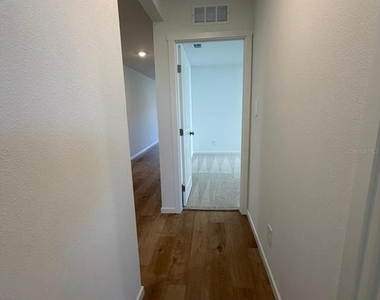 575 Artemis Street - Photo Thumbnail 6
