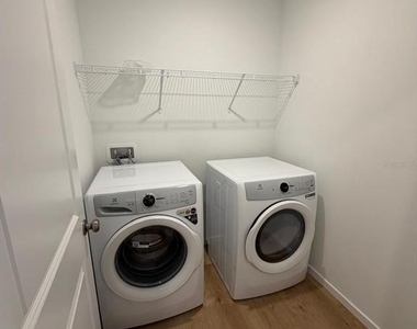 575 Artemis Street - Photo Thumbnail 16