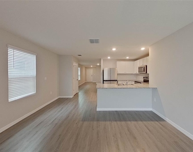 8710 Sw 44th Court - Photo Thumbnail 10