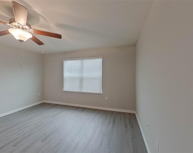 8710 Sw 44th Court - Photo Thumbnail 18