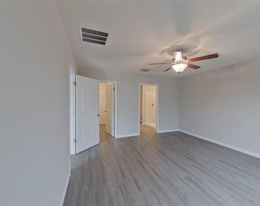 8710 Sw 44th Court - Photo Thumbnail 19