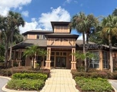 474 S Pin Oak Place - Photo Thumbnail 16