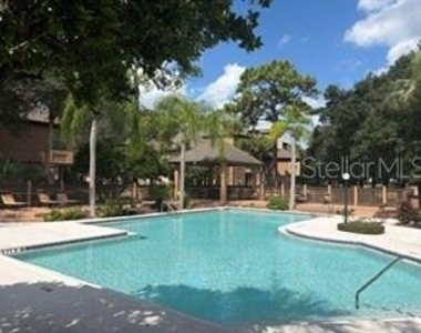 474 S Pin Oak Place - Photo Thumbnail 17