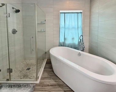 604 Eagle Pointe S - Photo Thumbnail 9