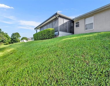 524 Hearthglen Boulevard - Photo Thumbnail 22