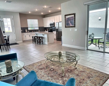417 Belmond Drive - Photo Thumbnail 12