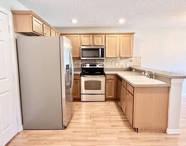 12720 Lexington Summit Street - Photo Thumbnail 7