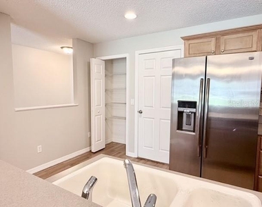 12720 Lexington Summit Street - Photo Thumbnail 8