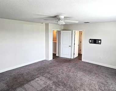 1128 Sugarwood Street - Photo Thumbnail 25