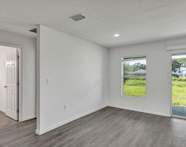 1252 Giralda Circle Nw - Photo Thumbnail 27