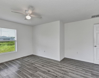 1252 Giralda Circle Nw - Photo Thumbnail 17