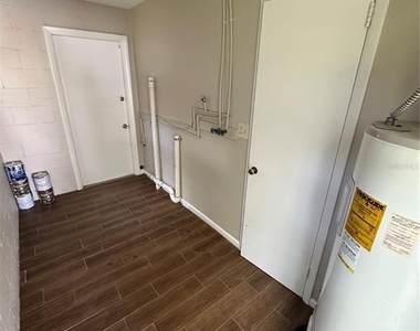 3520 Curtis Drive - Photo Thumbnail 23