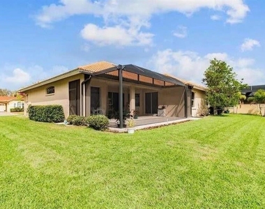 2953 Seasons Boulevard - Photo Thumbnail 29